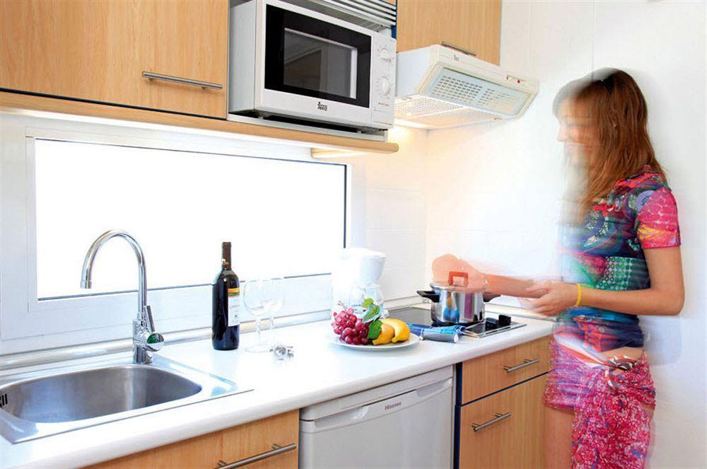 Apartamentos Bellamar Port de Pollença Ngoại thất bức ảnh
